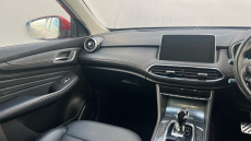 MG Hs 1.5 T-GDI Exclusive 5dr DCT Petrol Hatchback